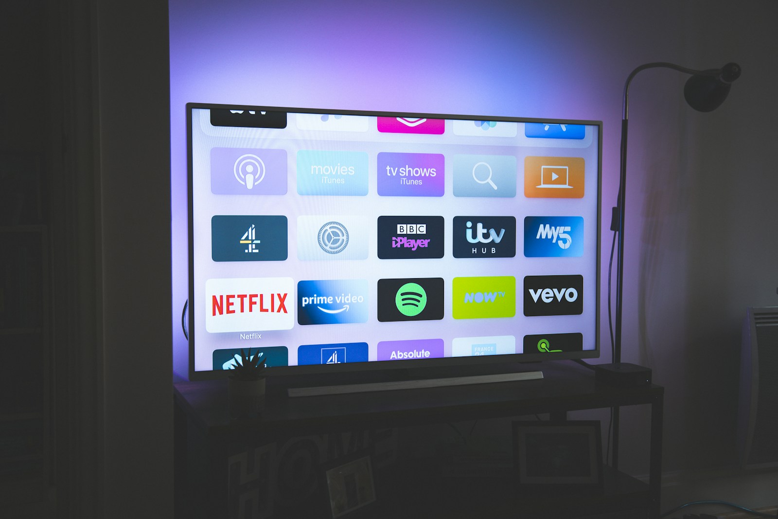 [DEMO] The home tech edit prize